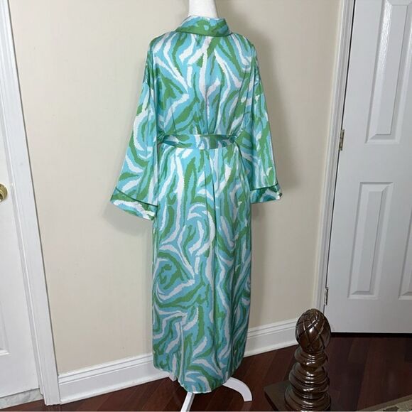 DVF x Target XL Disco Zebra White Blue Green Long Satin Belted Open Front - Picture 7 of 16